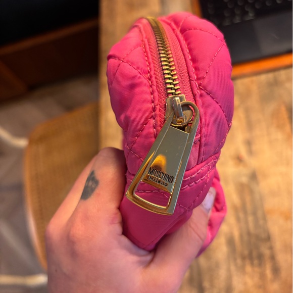 Moschino pouch - Picture 3 of 7